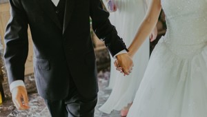 Pri oltári povedal neveste, že miluje INÚ. Takmer sa jej zastavilo SRDCE