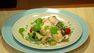 Kuracie prsia s grilovanou zeleninou a bazalkovým pestom