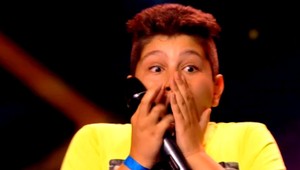 Dvanásťročný chlapec zaspieval Whitney Houston. Ide rovno do finále