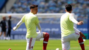 Özil na odchode z Arsenalu. Zváži len ponuky z dvoch krajín