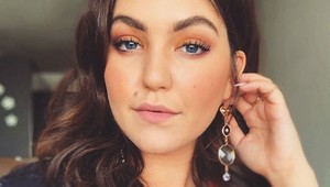 Celeste sa ocitla na HRANE! Na svete je mimoriadne silná skladba