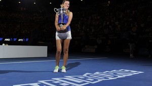 Azarenková vyprášila Šarapovovú a prekričala sa na svetovú jednotku