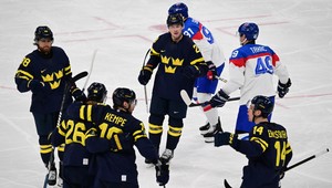 Slovensko prehráva so Švédskom po dvoch tretinách 2:3