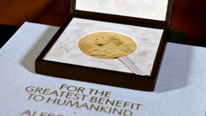 Nobelovu cenu za fyziku získal Belgičan Francis Halzen