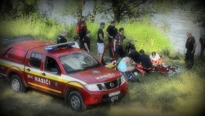 Muž (†49) vypadol z člna, vrtuľa mu poranila hlavu