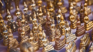 Budhov ako maku. Ladislav sa pokúša o zápis do Guinnessovej knihy rekordov