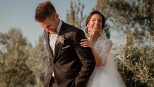 Táto svadobná fotka valcuje facebook: Viete, že pochádza zo Slovenska?