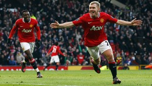 Scholes sa pri ligovom návrate uviedol gólom proti Boltonu