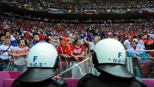 Poľské úrady vyhostili z krajiny dvoch ruských chuligánov