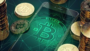 Bitcoin, zlato či vzácna whisky. Do čoho investujú Slováci?