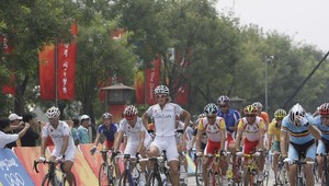 Bettini najrýchlejší v Tolede, na čele Chavanel