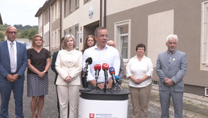 Tlačová beseda: Zákon o záškoláctve