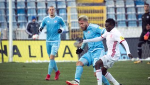 Výrazná stopa za sezónu a pol, dvakrát bol takmer kráľom strelcov