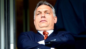 FOTO: Viktor Orbán ako ho nepoznáte. Zápozoval si s americkou hviezdou akčných filmov