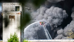 VIDEO: V obci Rovinka vypukol požiar. Až teraz sa ho podarilo lokalizovať