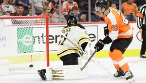 Reflex ako superhrdina. Halák vytiahol proti Flyers zákrok snov