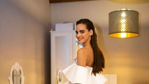 Horúca favoritka na najkrajšie plesové šaty? Známa Slovenka vie, ako vyniknúť!