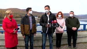 Premiér Heger na východe: V Humennom sa ho opýtali aj to, prečo nemajú kanalizáciu