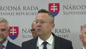 Tlačová beseda strany SMER-SD