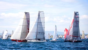 Stážista pri OSN nemá ani na bývanie, stanuje pri Ženevskom jazere