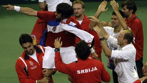Srbsko zvládlo obrat proti ČR, vo finále privíta Francúzsko