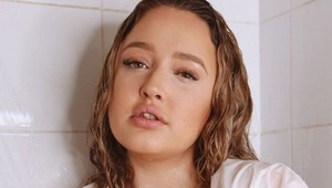 Naozaj sú príliš prehnané? Bacuľke za tieto FOTKY brutálne naložili!