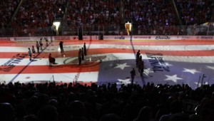 New Jersey Devils do rúk spolumajiteľov basketbalového tímu Philadelphia 76ers