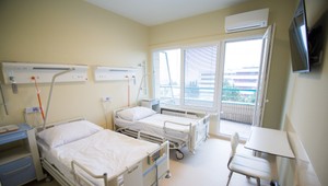 Polohovateľné postele, WIFI aj klíma. V NOÚ otvorili nové moderné oddelenie