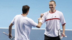 Djokovič dohral, Mertiňák v úvodnom semifinále