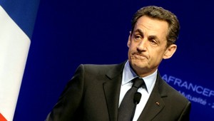 Francúzska polícia zadržala exprezidenta Sarkozyho