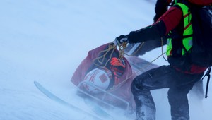 Vlhovú odviezli záchranári! Krik po páde Slovenky a hrobové ticho v hľadisku