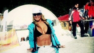 Hanychová (26) a Barkolová (34) v plavkách!  Lyžiarom vyrážali dych