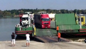 Kamionisti ušetria čas aj nervy. Otvorili kompu medzi Štúrovom a Ostrihomom