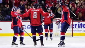 Ovečkin a jeho ďalšia hokejová genialita. Od sebca má ďaleko