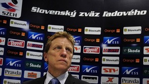 Bývalý tréner SR Hanlon bude trénovať Bielorusov