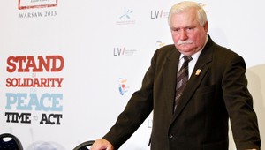 V Poľsku našli zložky o spolupráci exprezidenta Walesu s tajnou políciu