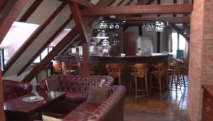 Fantóm nitrianskych reštaurácií: Muž vo viacerých prevádzkach hodoval, no odišiel bez zaplatenia