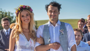 Starý mládenec sa chystá do chomúta! Ženíchovi sa však cesta pred oltár poriadne skomplikuje!