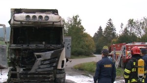 Kamionistovi začala horieť kabína. Skončil v nemocnici