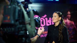 Veľkolepá premiéra filmu Lóve 2 je za nami: Slovenské hviezdy zaujali netradičnými outfitmi!