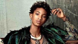 Štrnásťročná dcéra Willa Smitha: Rozkročené nohy a dlhé pazúry!