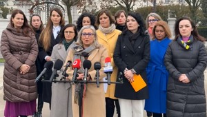 Remišová: Je nehorázne, aby pravá ruka premiéra udržiavala kontakty so sexuálnym predátorom