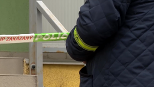 Dôchodca zavraždil kladivom 33-ročného muža. V dome sa nevraždilo prvýkrát