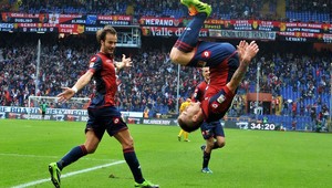 Kuckov gól. Opäť predviedol povestné oslavné salto