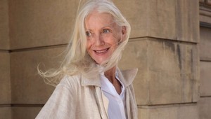 Chcela si privyrobiť na dôchodku... Z Češky Hany je po 60-tke modelingová hviezda