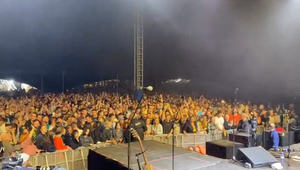 Hrôza na Pohode! Všetci stuhli, dolámaný spevák skončil v nemocnici!