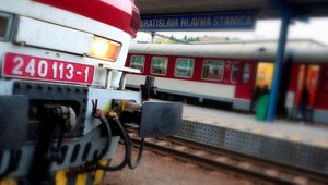 Muža v Bratislave zrazil medzištátny vlak