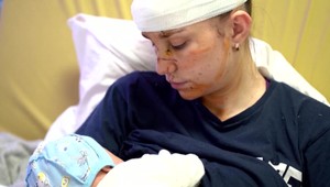 Ukrajinka Oľga chránila svoje bábätko vlastným telom. Matka utrpela najmenej 25 rán