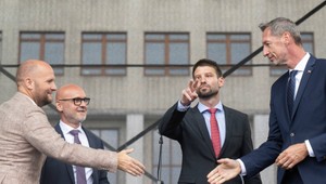 Voľby by vyhralo PS, Demokrati rastú. V prieskume sa prvýkrát objavila aj strana Zoroslava Kollára