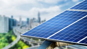 Zdá sa, že Tesla niečo so svojimi solárnymi panelmi veľmi pokazila